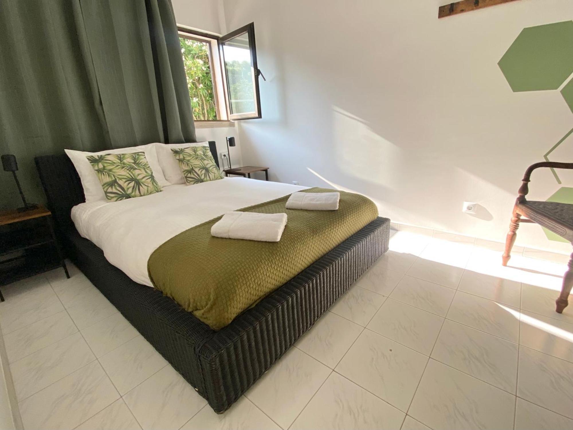 Casa Calidris - Bed, Wine & Breakfast Hotell Sesimbra Exteriör bild